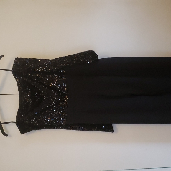NWT Gorgeous Off Shoulder Black One-piece - Picture 4 of 9